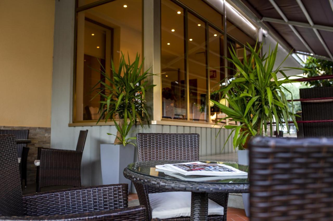 Santa Caterina Hotel & Bike Chianciano Terme Buitenkant foto