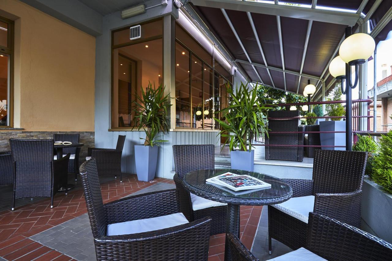 Santa Caterina Hotel & Bike Chianciano Terme Buitenkant foto